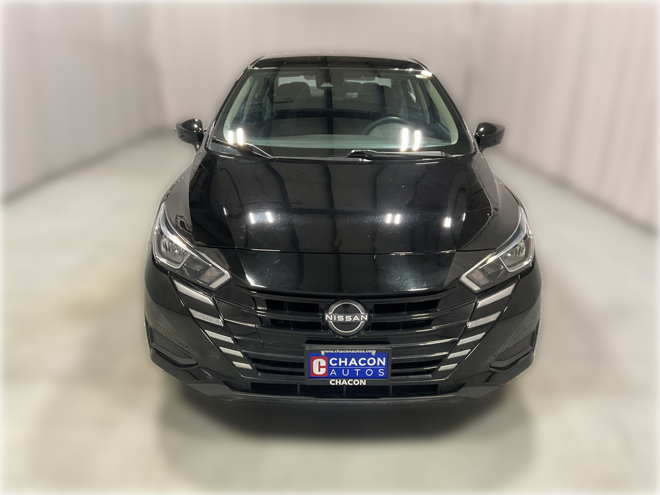 2023 Nissan Versa SV