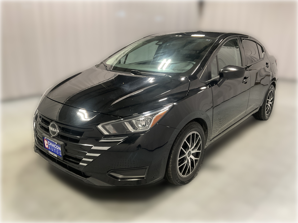 2023 Nissan Versa SV