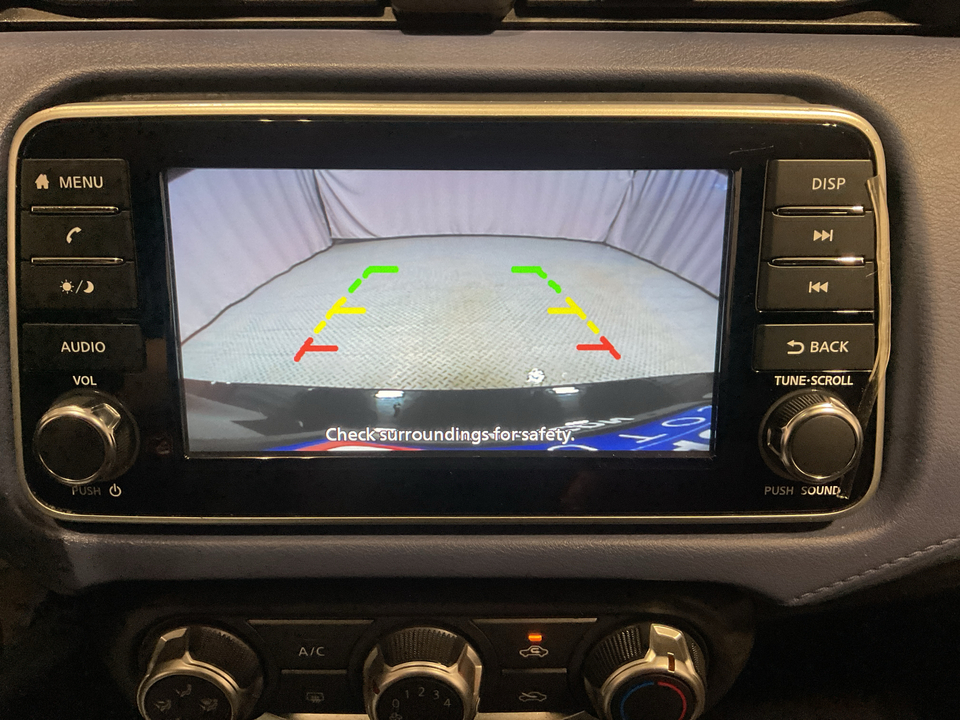 2023 Nissan Versa SV