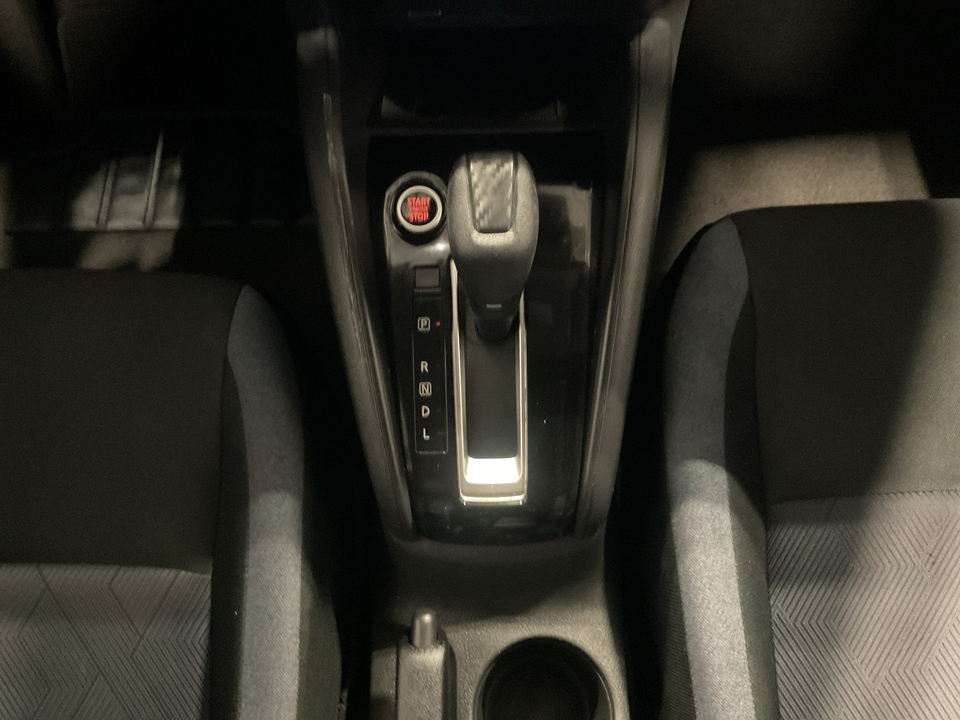 2023 Nissan Versa SV