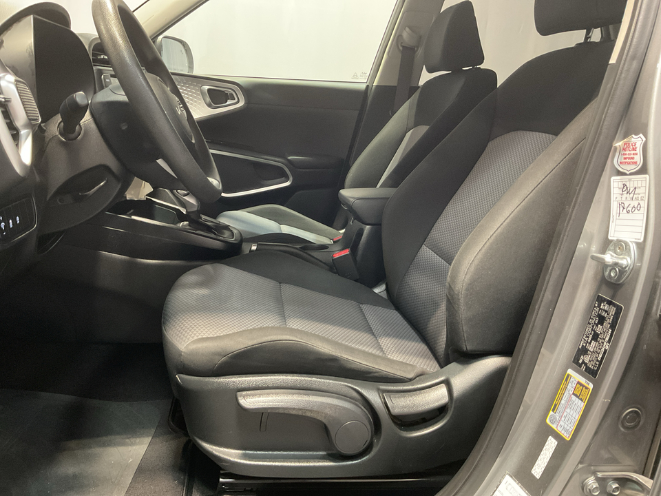 2023 Kia Soul LX CVT