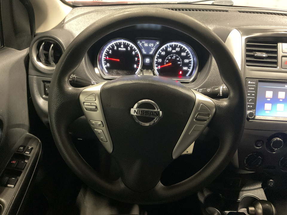 2019 Nissan Versa 1.6 SV Sedan