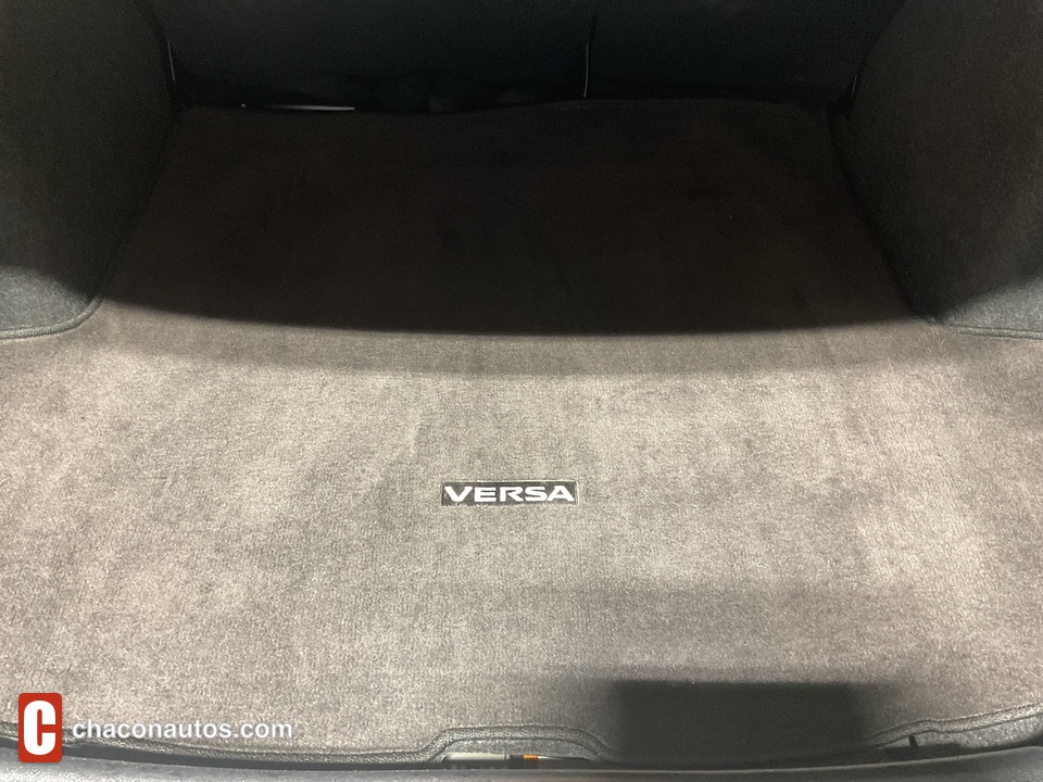 2023 Nissan Versa SV