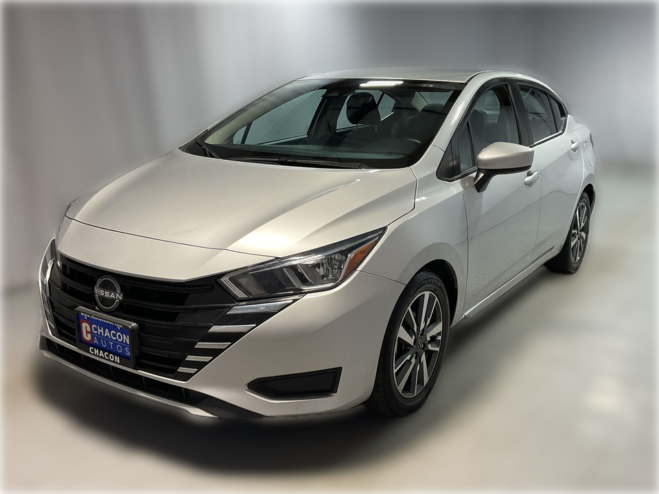 2023 Nissan Versa SV