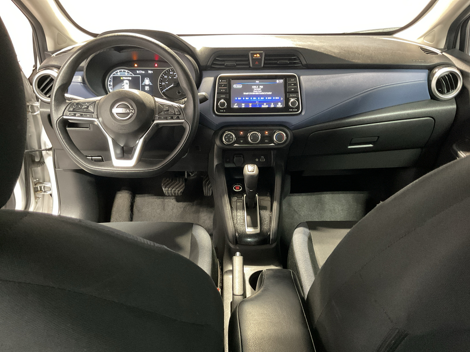 2023 Nissan Versa SV