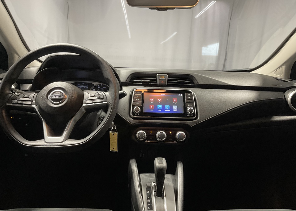 2022 Nissan Versa S CVT