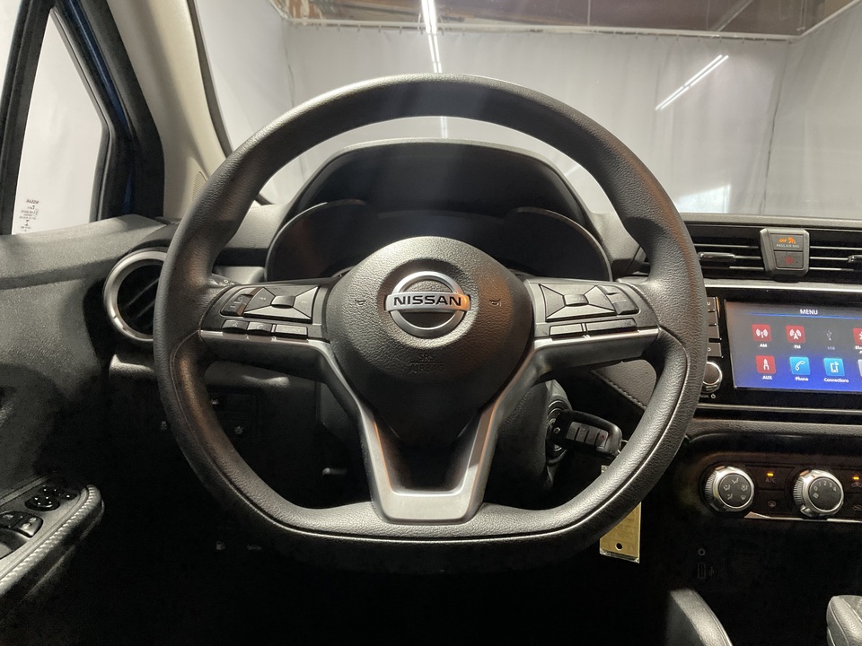 2022 Nissan Versa S CVT