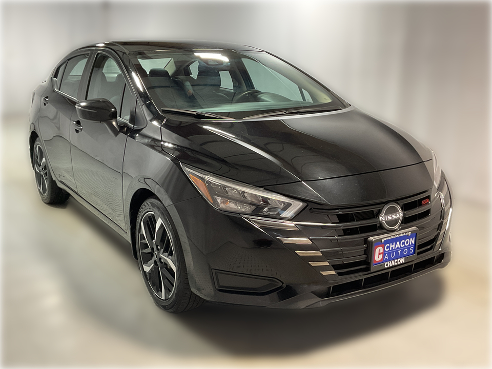 2024 Nissan Versa SR