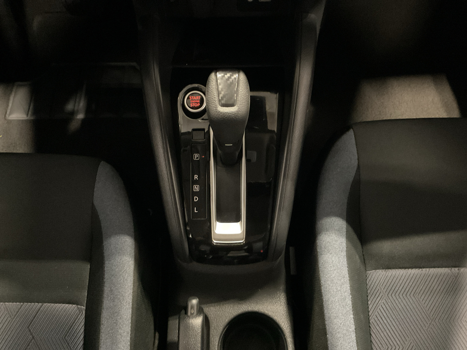 2023 Nissan Versa SV