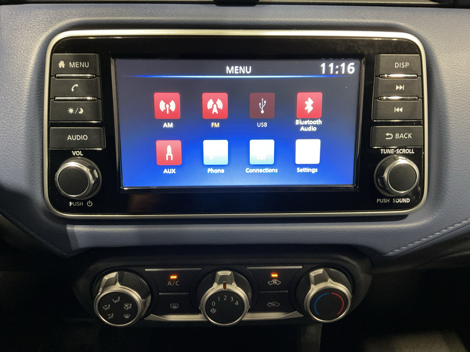 2023 Nissan Versa SV
