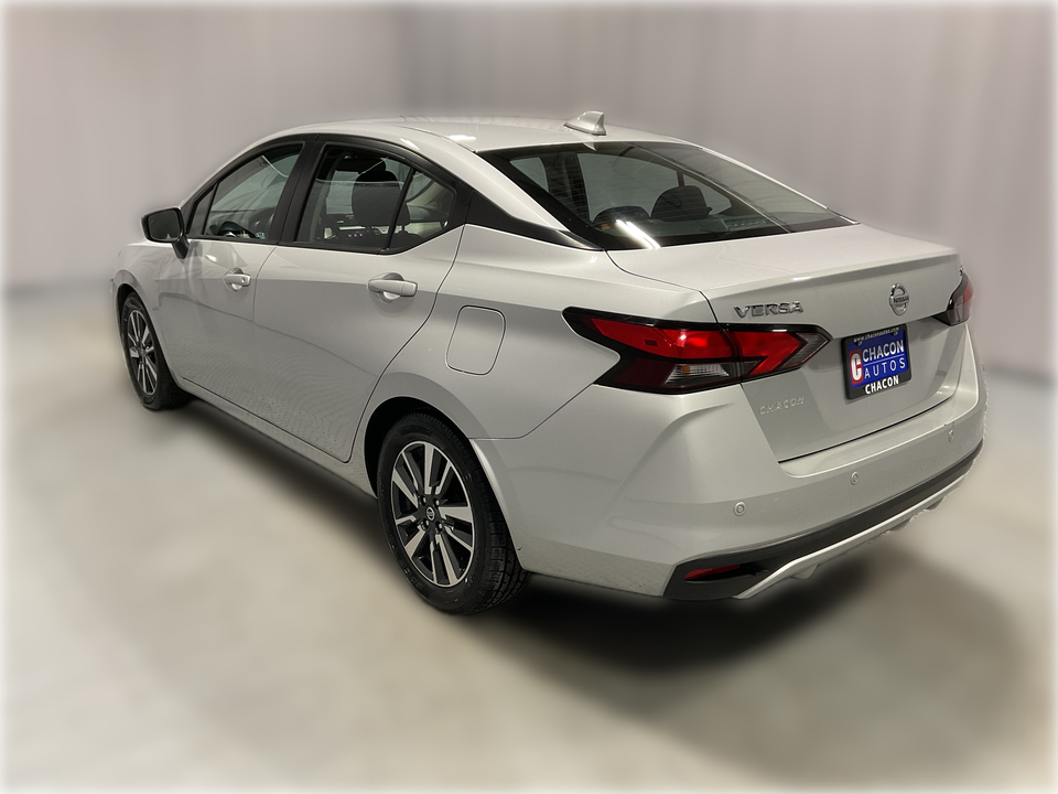 2022 Nissan Versa SV
