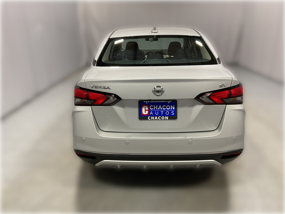 2022 Nissan Versa SV