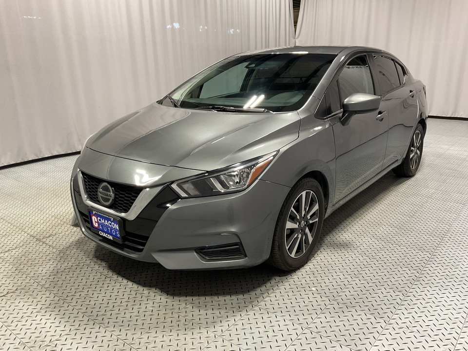 2022 Nissan Versa SV
