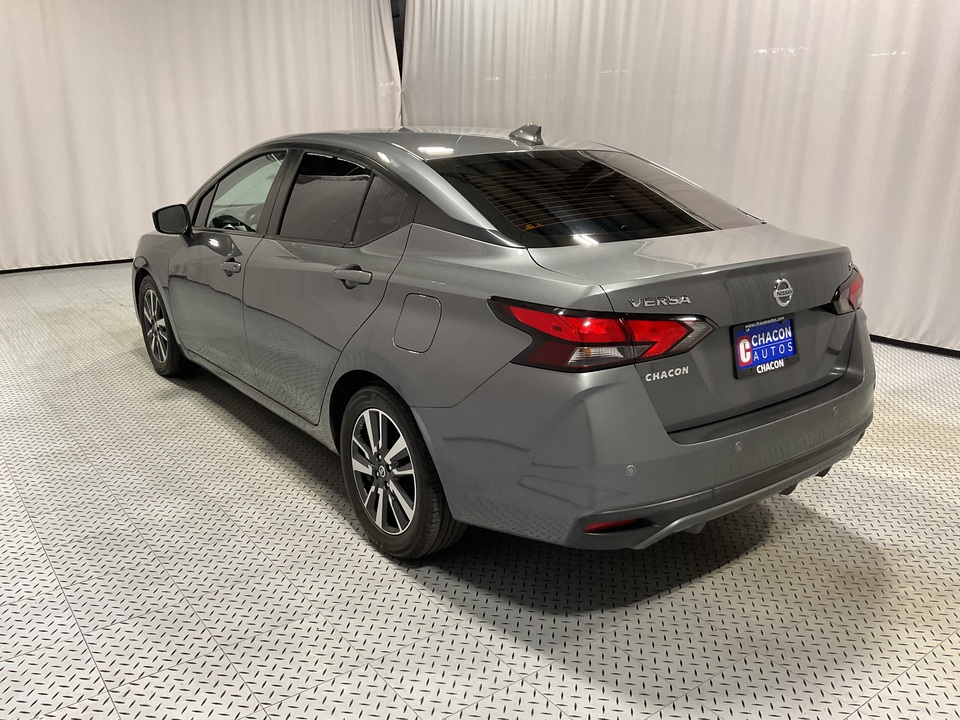 2022 Nissan Versa SV