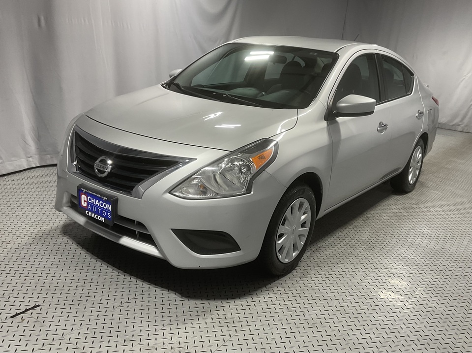 2019 Nissan Versa 1.6 SV Sedan