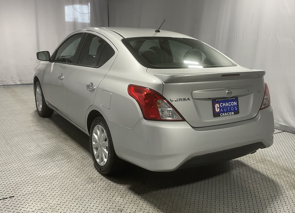 2019 Nissan Versa 1.6 SV Sedan