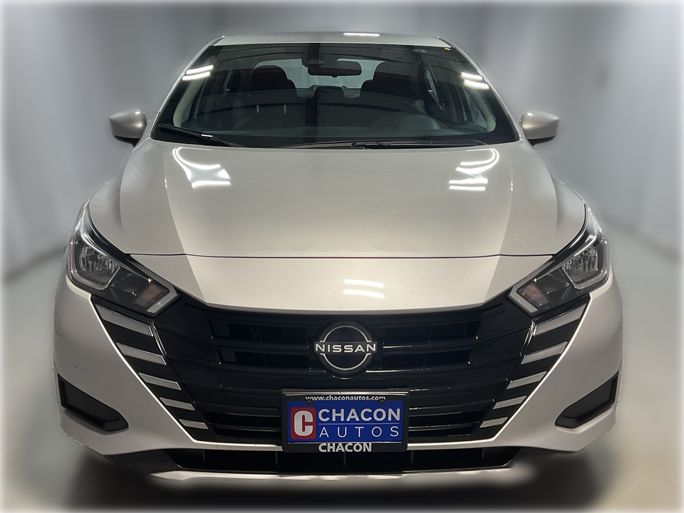 2023 Nissan Versa SV