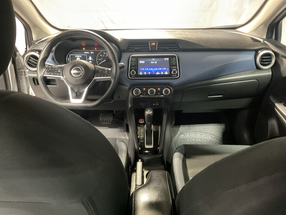 2023 Nissan Versa SV