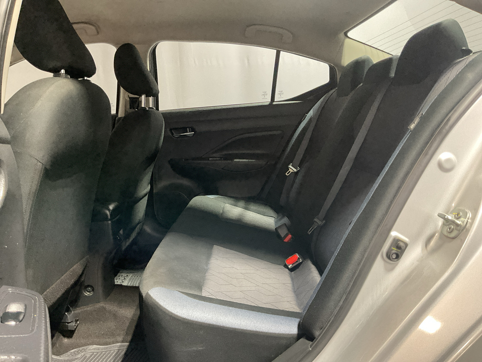 2023 Nissan Versa SV