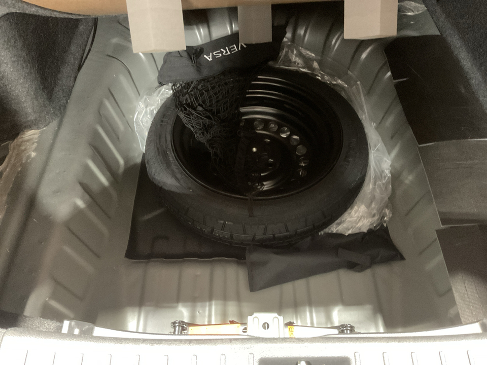 2025 Nissan Versa S CVT