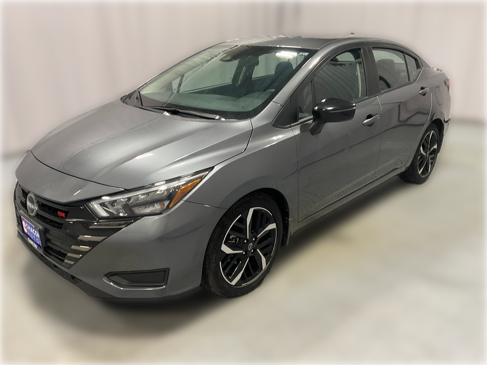 2024 Nissan Versa SR