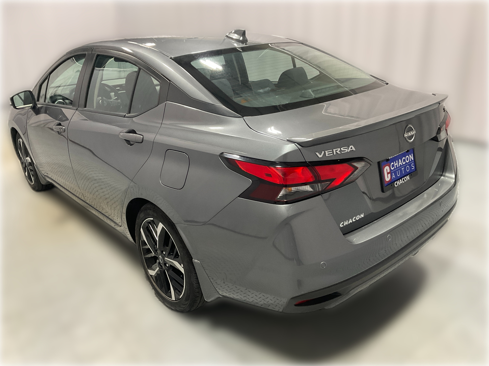 2024 Nissan Versa SR