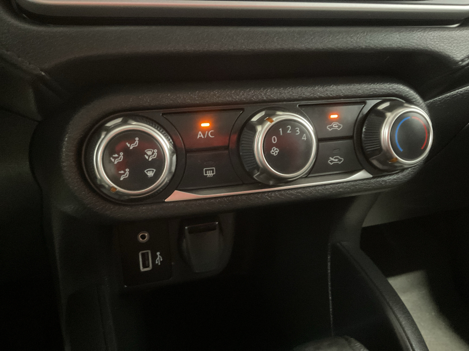 2025 Nissan Versa S CVT