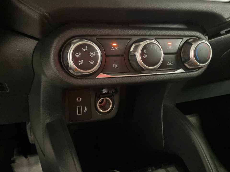 2020 Nissan Versa S CVT
