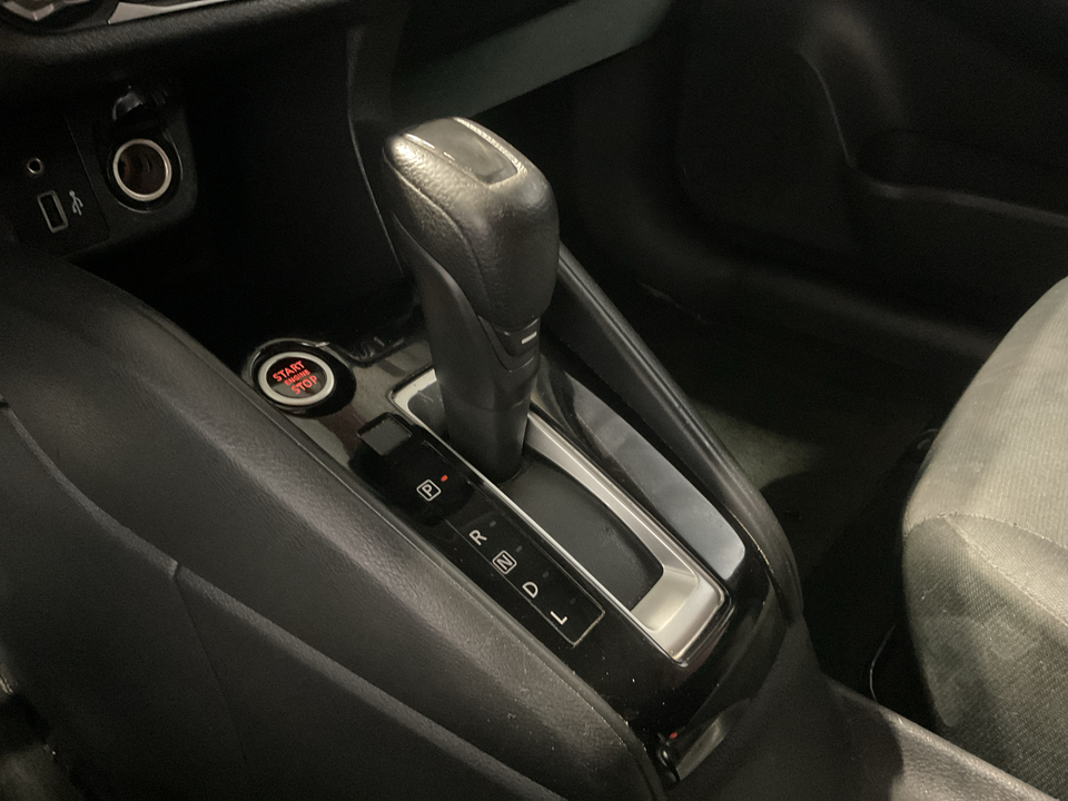 2020 Nissan Versa S CVT