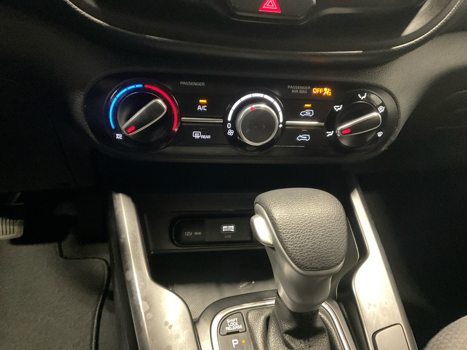 2023 Kia Soul LX CVT
