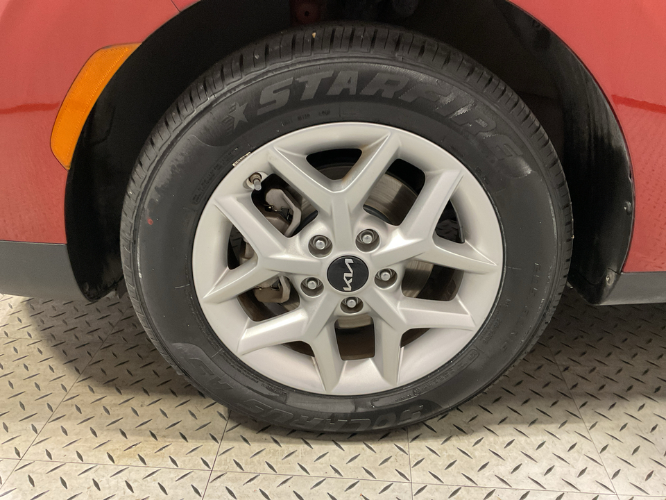 2023 Kia Soul LX CVT