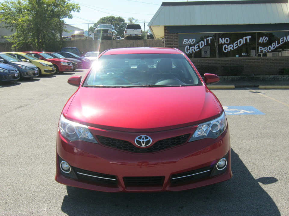 2014 Toyota Camry SE Sport