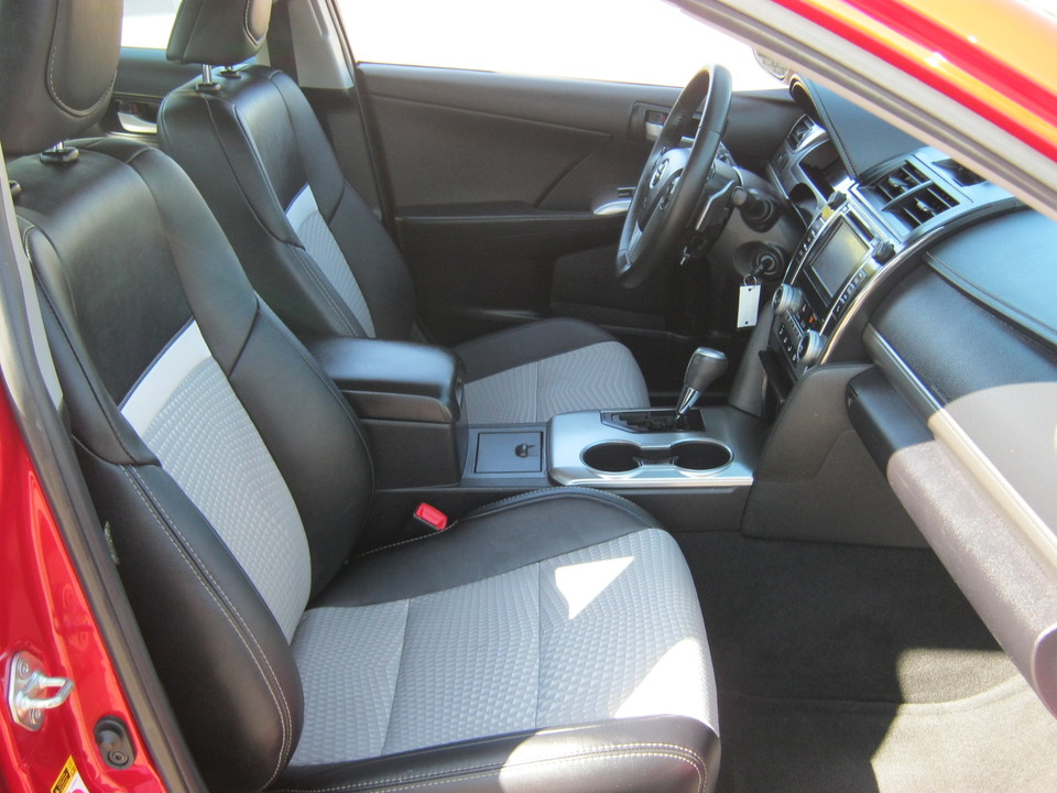 2014 Toyota Camry SE Sport