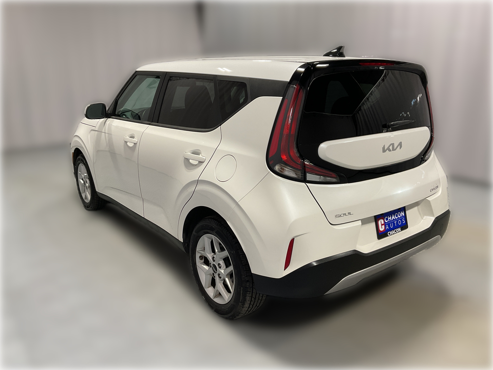 2023 Kia Soul LX CVT