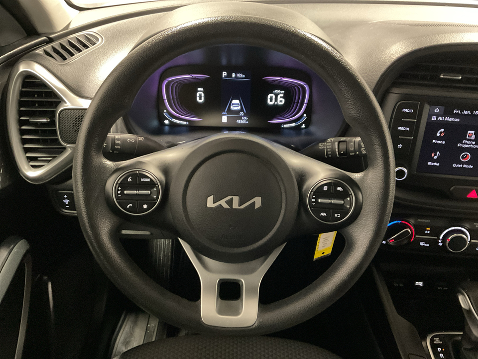 2023 Kia Soul LX CVT