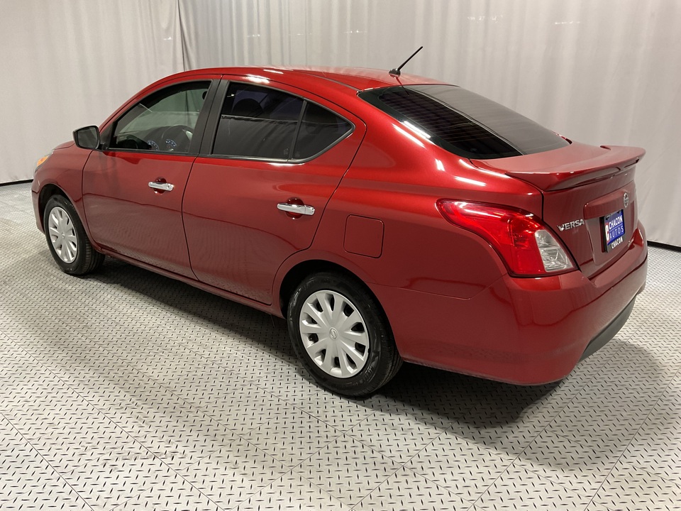 2019 Nissan Versa 1.6 SV Sedan