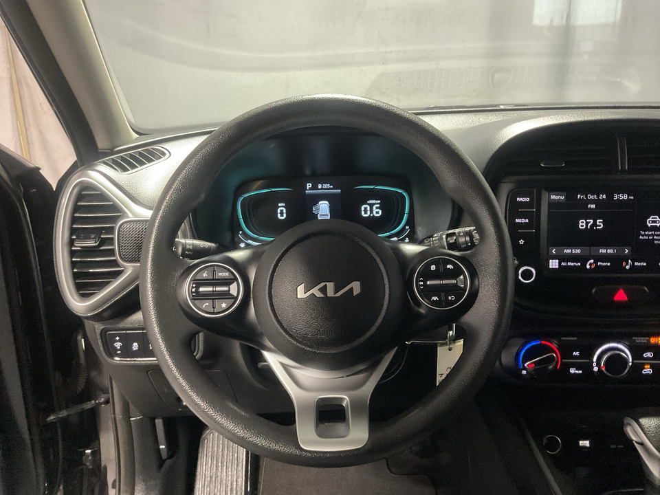 2023 Kia Soul LX CVT