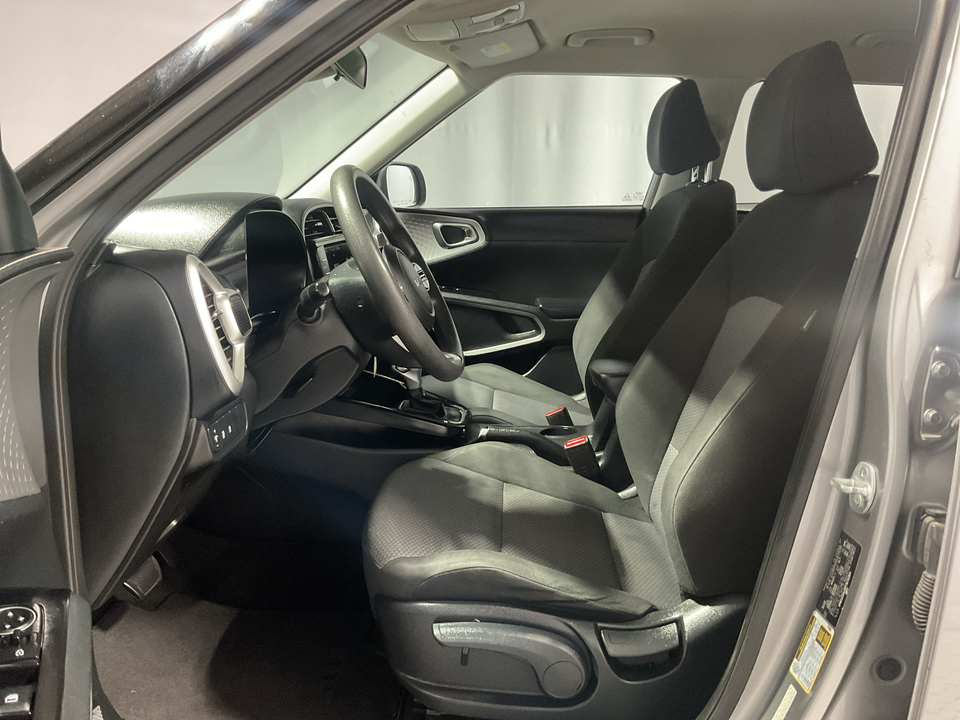 2023 Kia Soul LX CVT