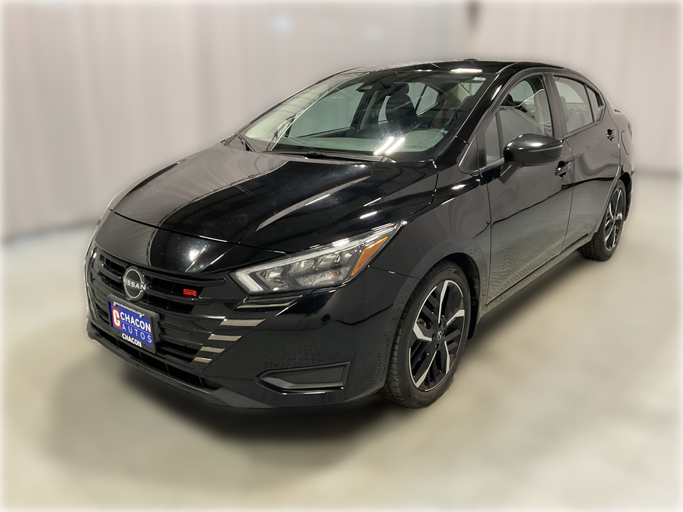 2023 Nissan Versa SR