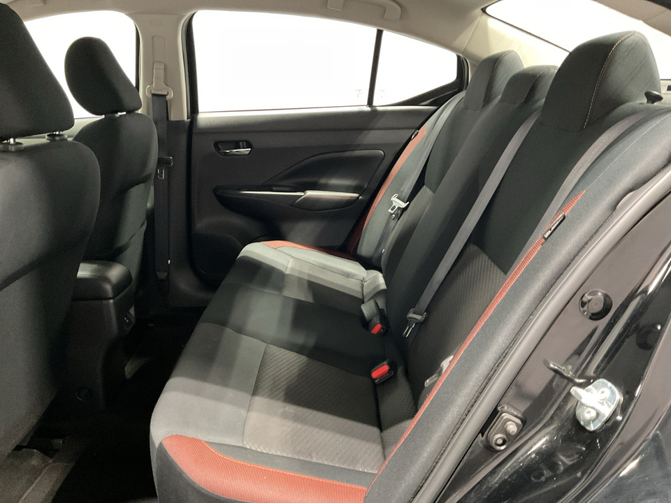 2023 Nissan Versa SR