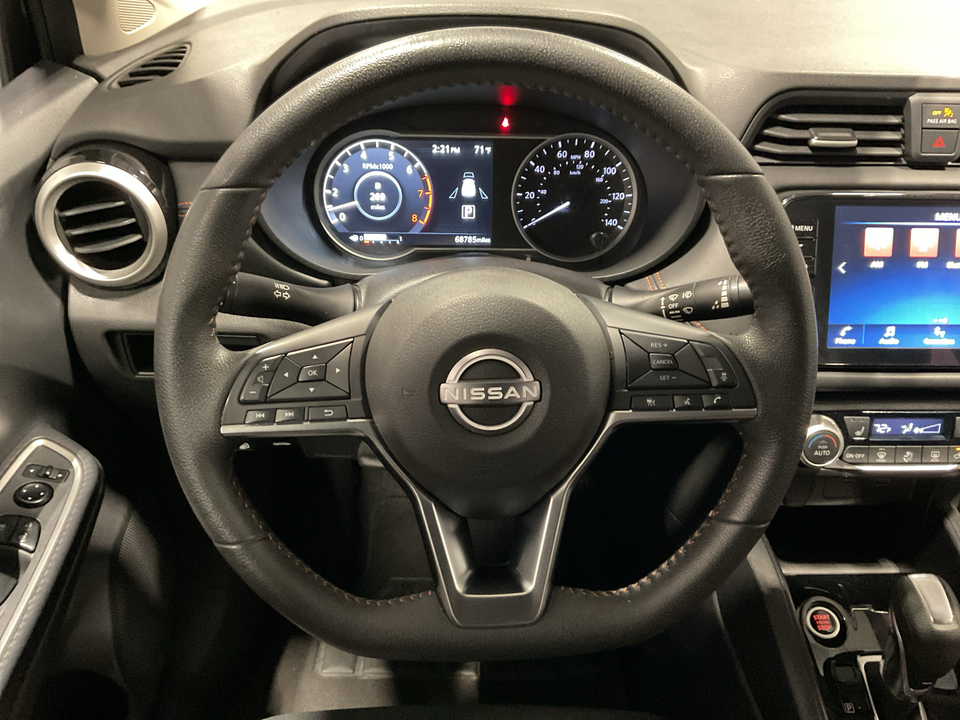 2023 Nissan Versa SR