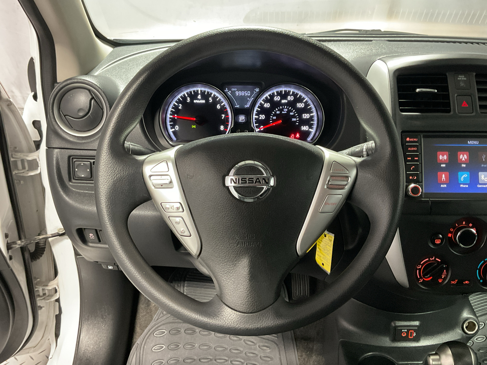 2019 Nissan Versa 1.6 SV Sedan