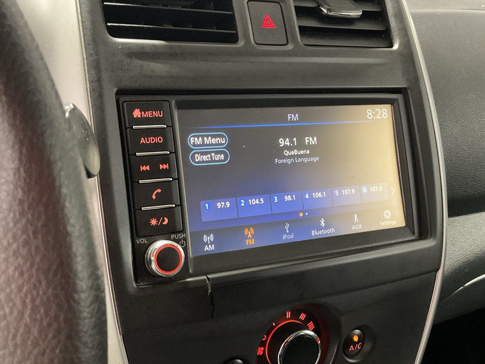 2019 Nissan Versa 1.6 SV Sedan