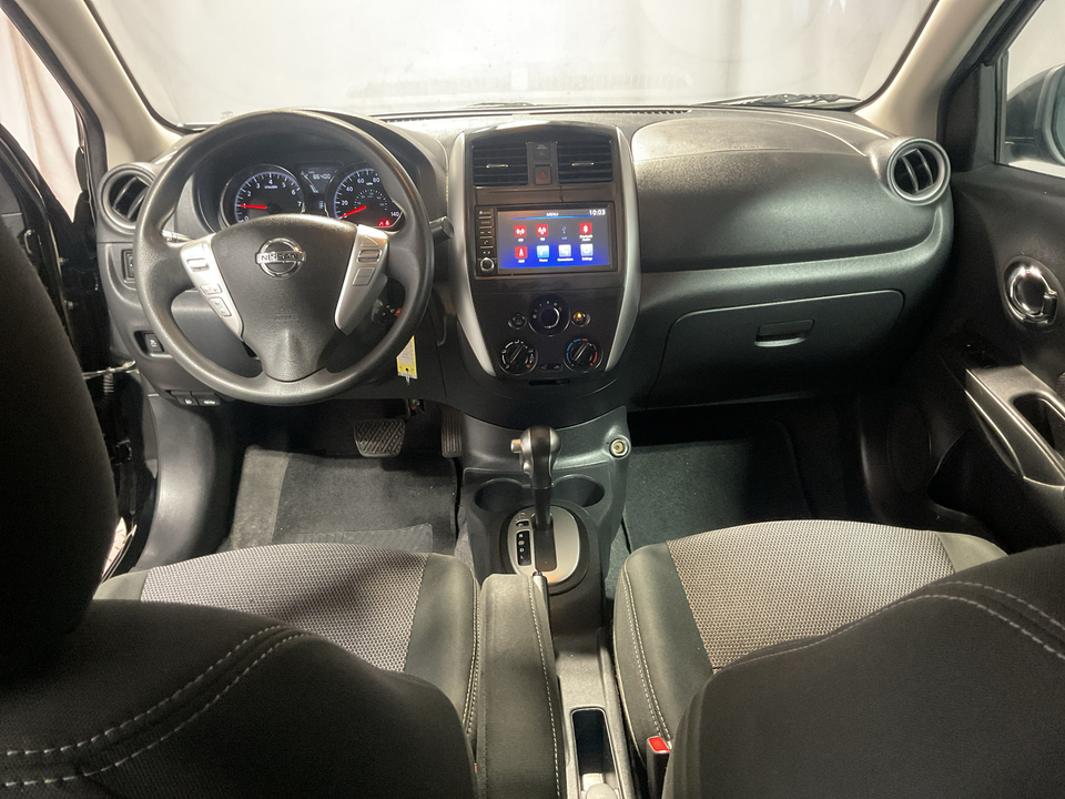 2019 Nissan Versa 1.6 SV Sedan