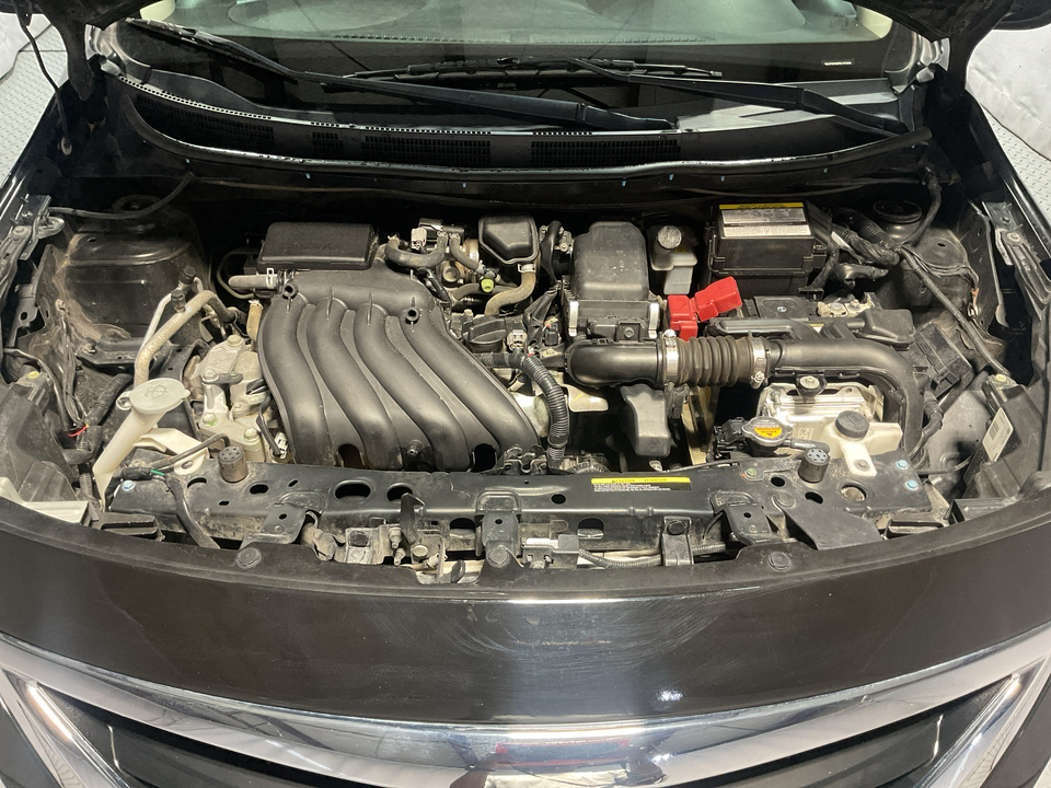 2019 Nissan Versa 1.6 SV Sedan