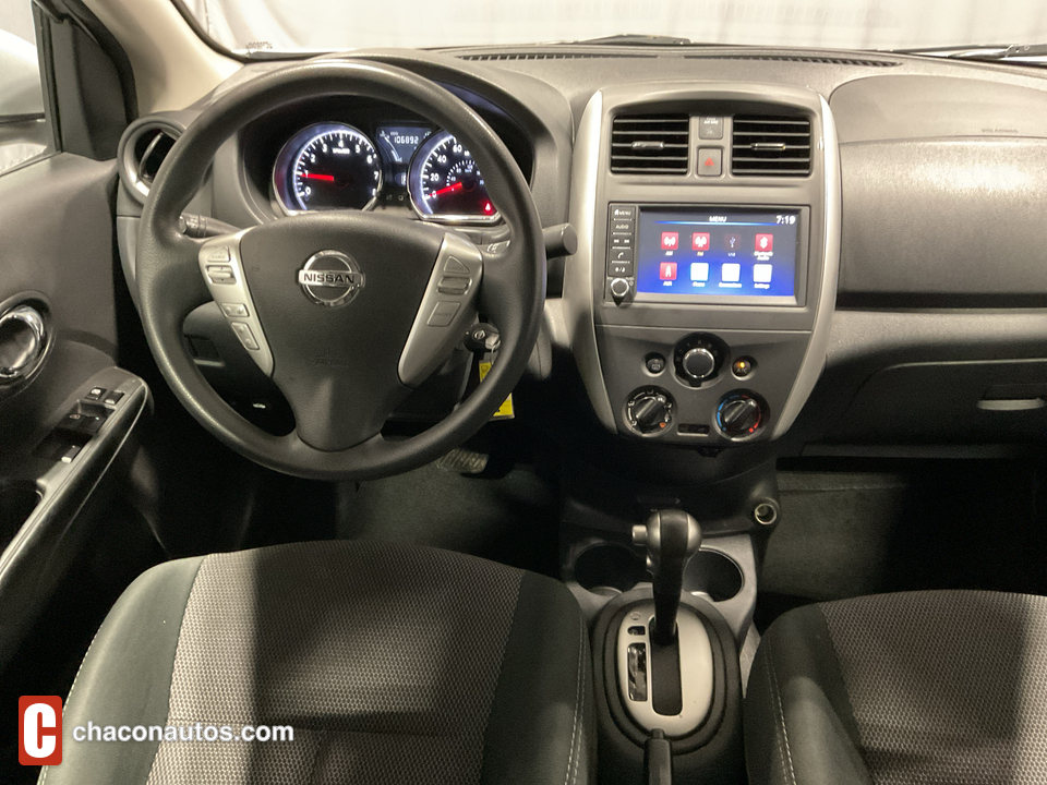 2019 Nissan Versa 1.6 SV Sedan