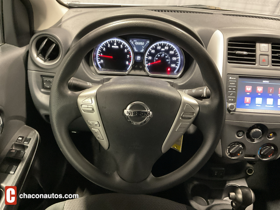 2019 Nissan Versa 1.6 SV Sedan