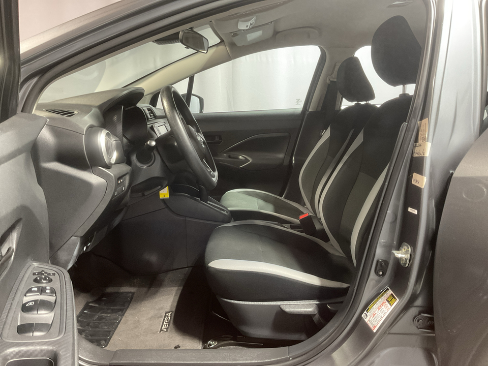 2025 Nissan Versa S CVT