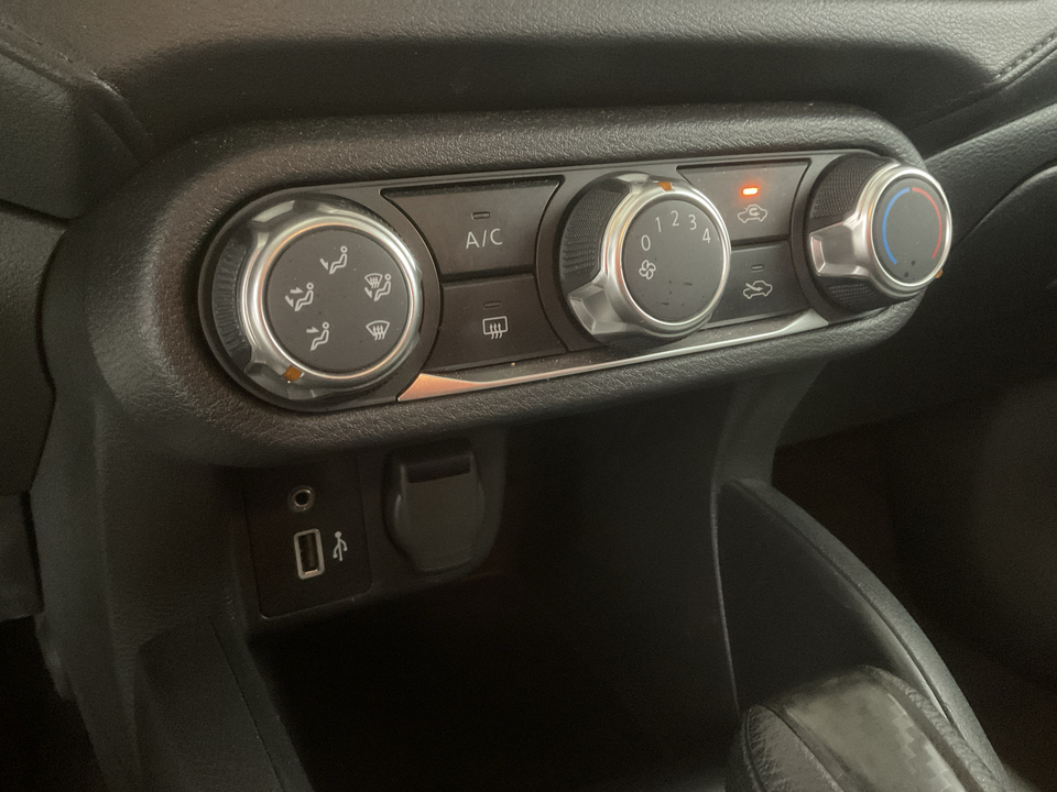 2025 Nissan Versa S CVT