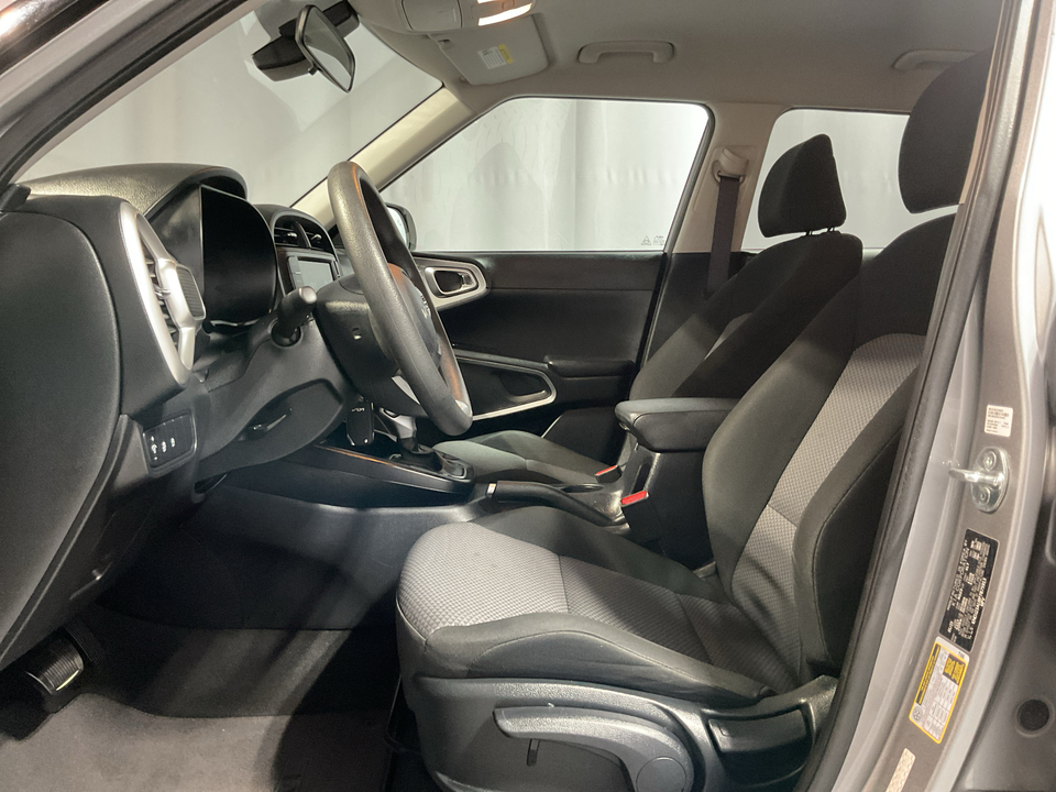 2023 Kia Soul LX CVT
